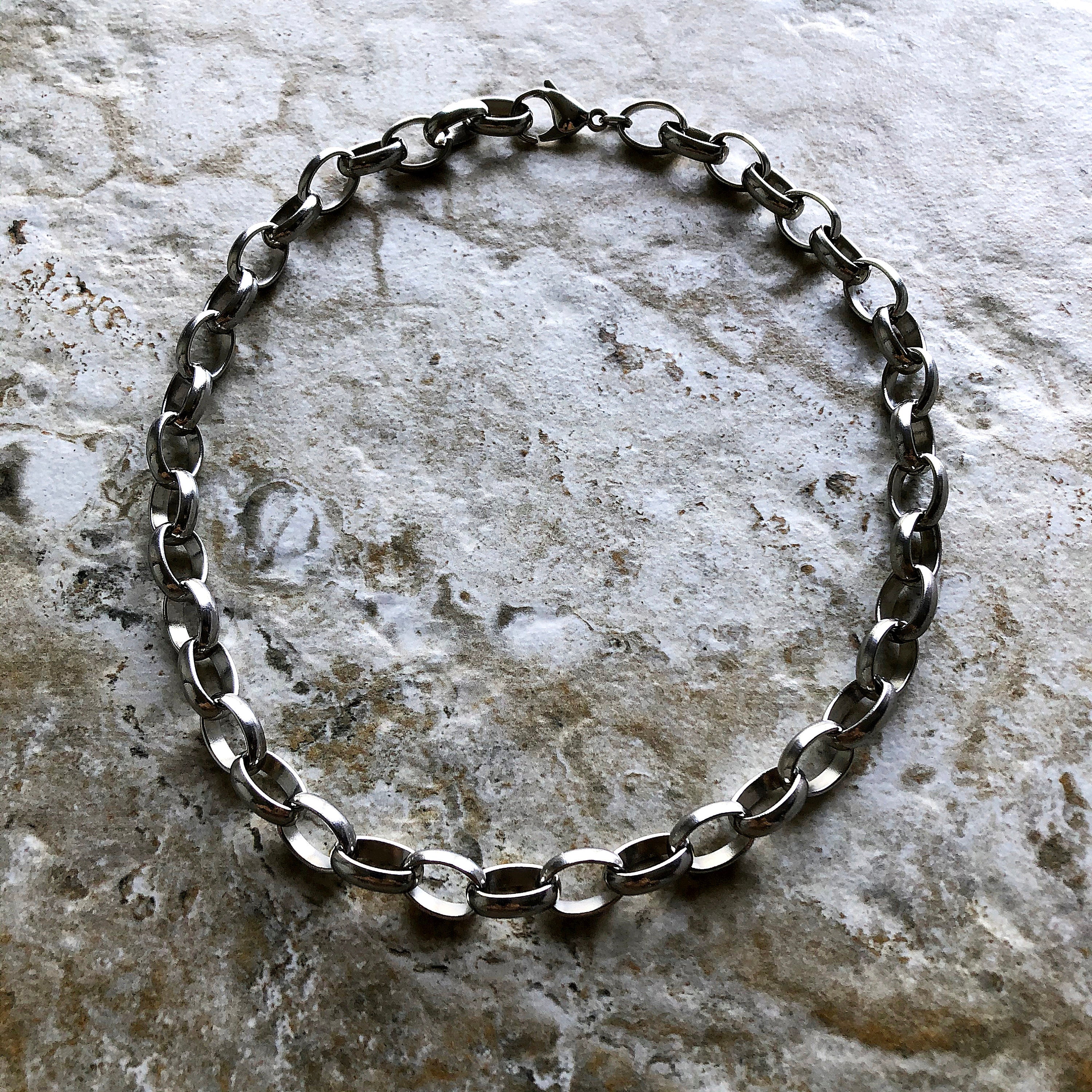 10mm Width Silver Shiny Color Stainless Steel Chains Bracelets Ellipse Links Customisable Size Unisex Jewelry Tarnish Resistant Very Strong
